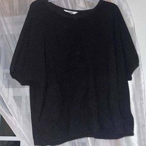 Black short sleeve sweater